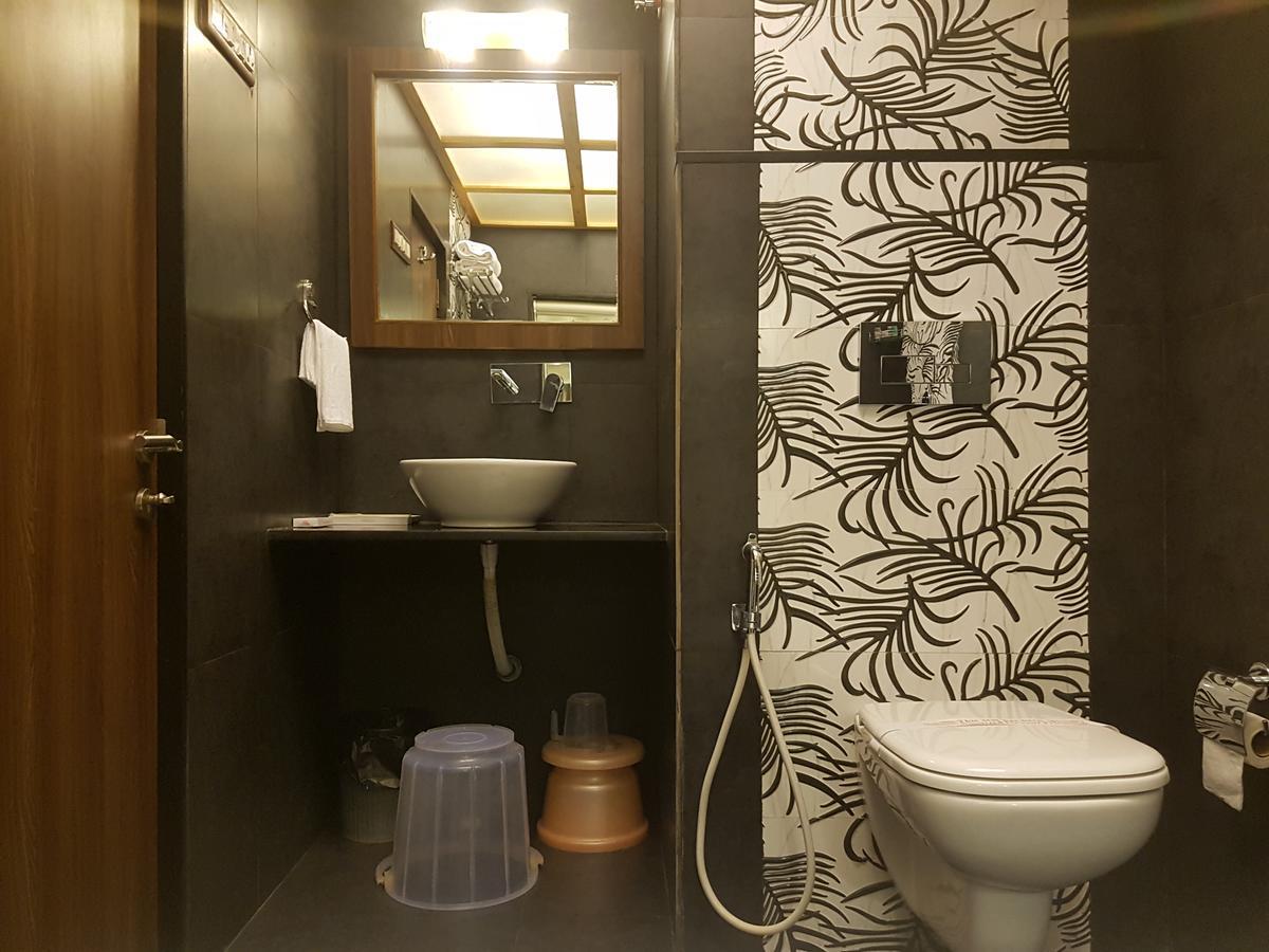 The Emerald Daman Exterior foto